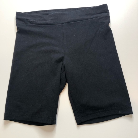 HUE Shorts Hue Essentials Solid Black Cotton Biker Shorts High Rise